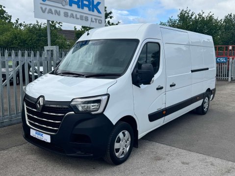 Renault Master 2.3 dCi 35 Business+ Panel Van 4dr Diesel Manual FWD LWB Medium Roof Euro 6 36