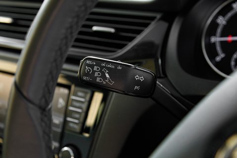 Skoda Rapid SPACEBACK SE SPORT TSI 12