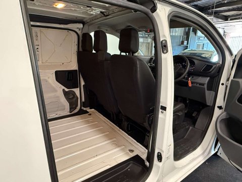 Vauxhall Vivaro 1.5 Vivaro 2900 Sportive S/S 24