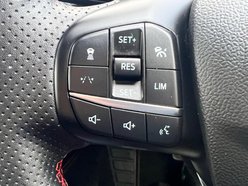 Ford Kuga 2.5h Duratec ST-Line CVT Euro 6 (s/s) 5dr 17