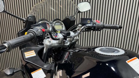 Suzuki Bandit 1250 2009 ONLY 16K FULL LUGGAGE MOT JUNE 2027 TOURER BIKE 36