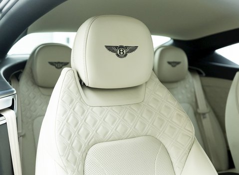 Bentley Continental GT W12 11
