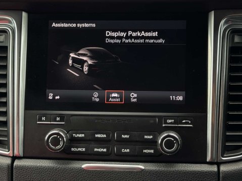 Porsche Macan 2.0T SUV 5dr Petrol PDK 4WD (s/s) (252 ps) 52