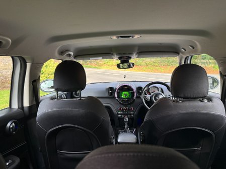 Mini Countryman COOPER D 47