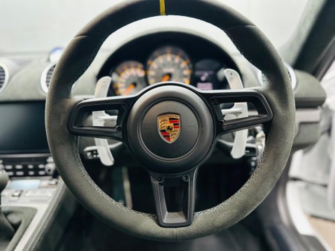 Porsche 718 Cayman 4.0 GT4 RS PDK Euro 6 (s/s) 2dr 35