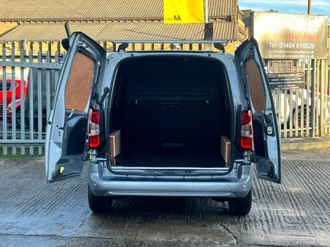 Citroen Berlingo 1000 DRIVER M BLUEHDI 29