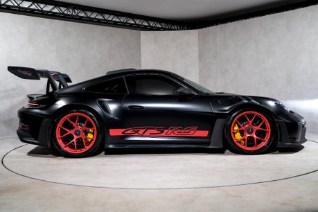 Porsche 911 GT3 RS PDK. WEISSACH PACKAGE. FULL SATIN PPF. PCCBS. LIFT. 7
