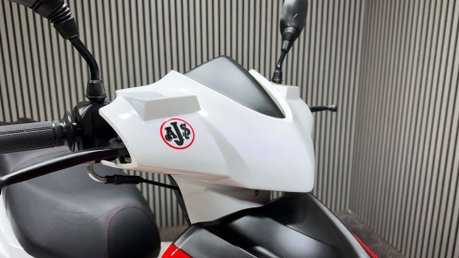 Ajs Firefox 2026 ONLY 269 MILES 1 OWNER MOT 2029 IDEAL LEARNER SCOOTER 125CC 43