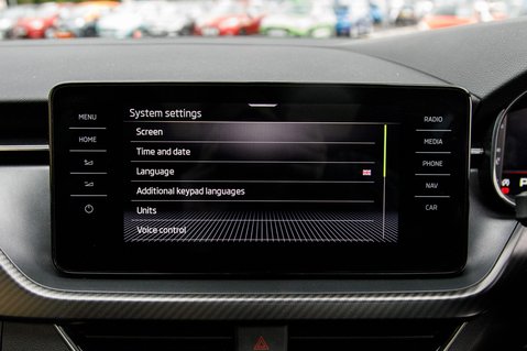Skoda Kamiq MONTE CARLO TSI DSG 32