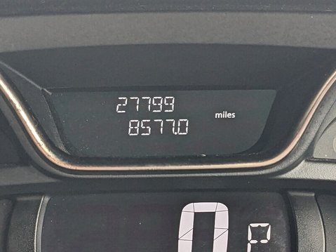 Renault Captur DYNAMIQUE S NAV DCI 33