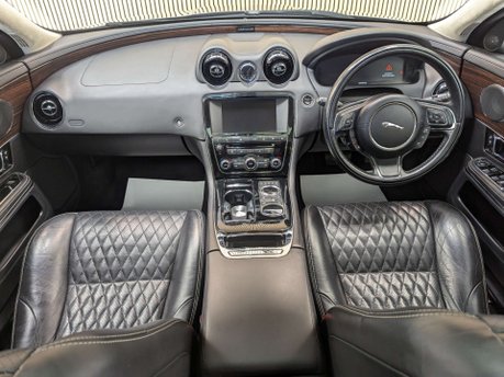 Jaguar XJ 3.0 XJ Portfolio V6 D Auto 4dr 51