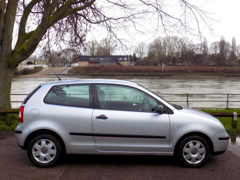 Volkswagen Polo TWIST Automatic 5