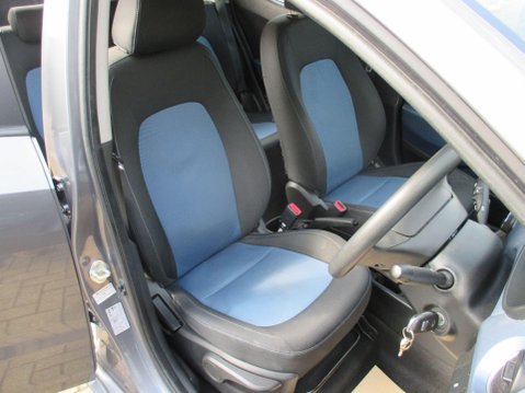 Hyundai i10 1.2 SE Euro 5 5dr 24