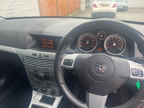Vauxhall Astra 1.4i 16v SXi 5dr 30