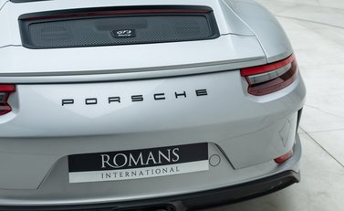 Porsche 911 GT3 Touring (991.2) 29