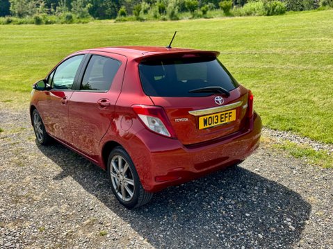 Toyota Yaris VVT-I SR 7