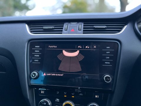 Skoda Octavia SE L TSI DSG 29