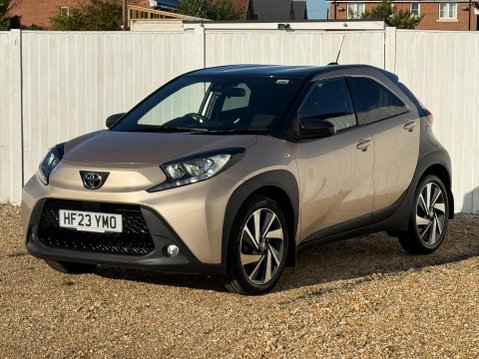 Toyota Aygo X VVT-I EDGE 1