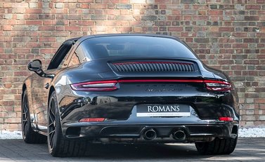 Porsche 911 (991.2) Targa 4 GTS 3