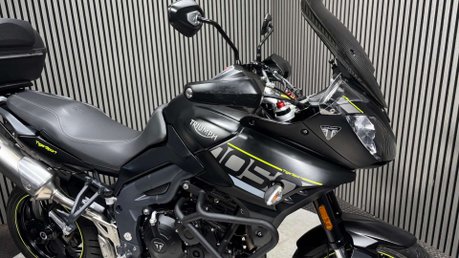 Triumph Tiger SPORT 2017 ONLY 13K LONG MOT ADVENTURE BIKE WARRANTY 1050CC 18