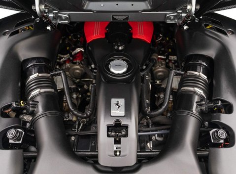 Ferrari 488 Spider 29