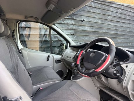 Vauxhall Vivaro 2.0 Vivaro 2900 CDTi SWB 24