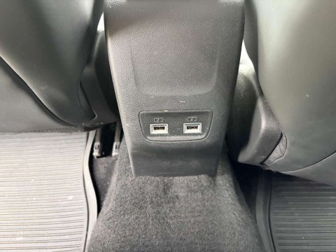 Peugeot 208 208 Allure EV 5dr 12
