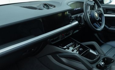 Porsche Cayenne E-HYBRID coupe 20