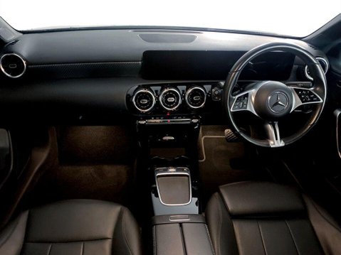 Mercedes-Benz A Class 1.3 A180h MHEV Sport (Executive) Hatchback 5dr Petrol Hybrid 7G-DCT Euro 6 18