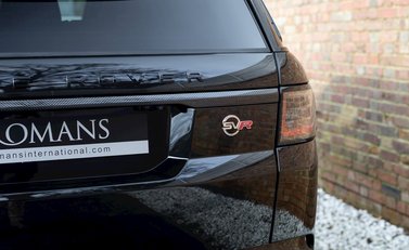Land Rover Range Rover Sport 5.0 SVR 25