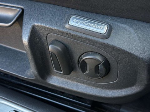 Volkswagen Arteon 2.0 BiTDI R-Line Fastback DSG 4Motion Euro 6 (s/s) 5dr 32