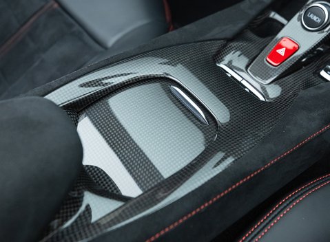 Ferrari Portofino M 17