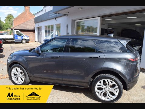 Land Rover Range Rover Evoque 2.0 Range Rover Evoque R-Dynamic SE D Auto 4WD 5dr 6