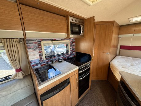 Auto-Trail Imala 715 13