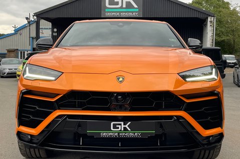 Lamborghini Urus V8 - ORANGE -AKRAPOVIC EXHAUST -PAN ROOF -B&O-MASSAGE SEATS-BLIND SPOT -ACC 17