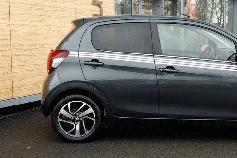 Peugeot 108 COLLECTION 7