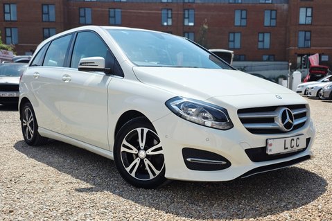 Mercedes-Benz B Class B 200 SE EXECUTIVE.. AUTOMATIC.. STUNNING EXAMPLE.. 1 PREVIOUS KEEPER..  4