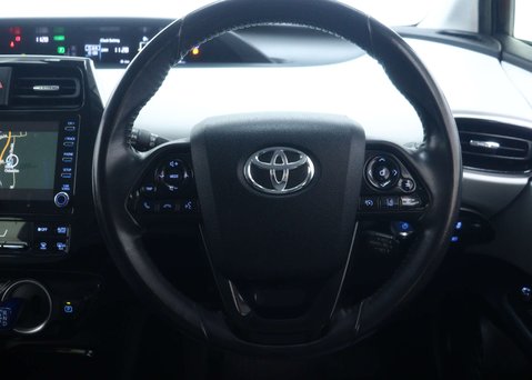 Toyota Prius 1.8 VVT 8.8kWh Business Edition Plus Hatchback 5dr Petrol Plug-in Hybrid CV 19