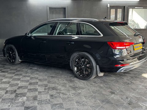 Audi A4 2.0 A4 Sport 35 TFSI 5dr 31