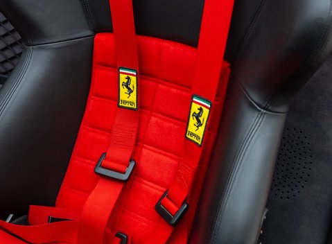 Ferrari 550 BARCHETTA Pininfarina 18