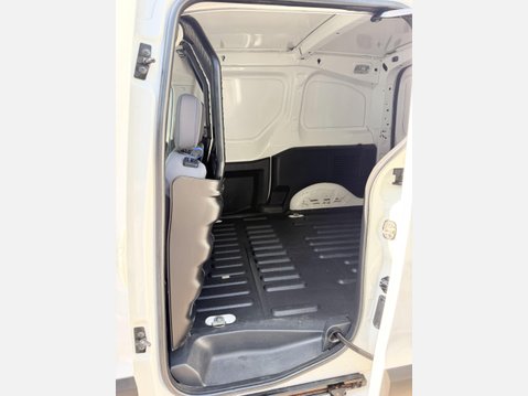 Peugeot Partner 1.6 HDi 850 Professional Panel Van 4dr Diesel Manual L1 (132 g/km, 90 bhp) 26