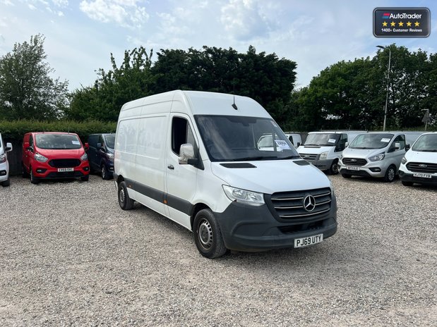 Mercedes-Benz Sprinter MWB L2H3 High Roof CDi FWD Cruise Control EURO 6 NO VAT 4