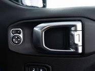 Jeep Wrangler 2.0 Wrangler Overland Unlimited Edition Auto 4WD 4dr 13