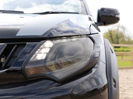 Mitsubishi L200 Seeker Sport Edition 2