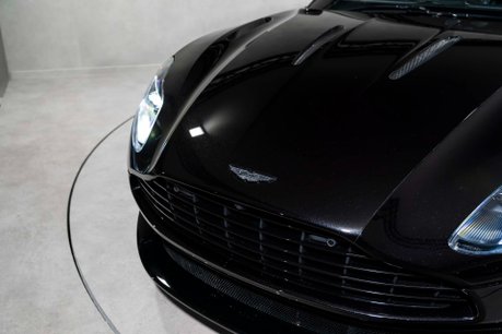 Aston Martin DB11 AMR V12. FULL ASH. H & C SEATS. CARBON FIBRE INTERIOR PACK. FRONT END PPF. 28