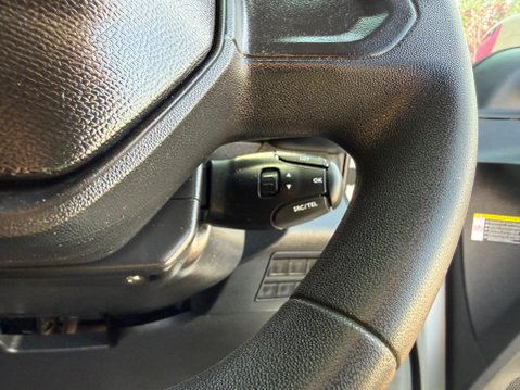 Peugeot Partner BLUEHDI PROFESSIONAL PREMIUM L1 23