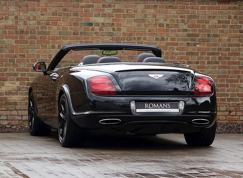 Bentley Continental Supersports Convertible 15