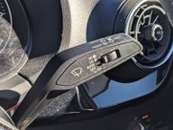 Audi Q2 TDI BLACK EDITION 19