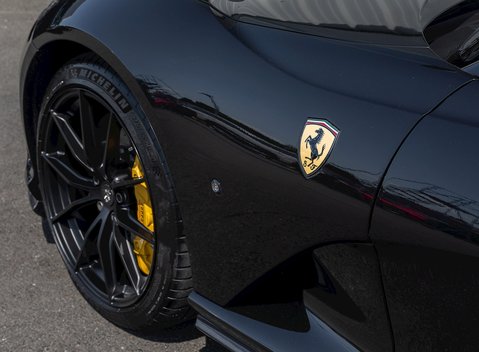 Ferrari 812 Superfast 28