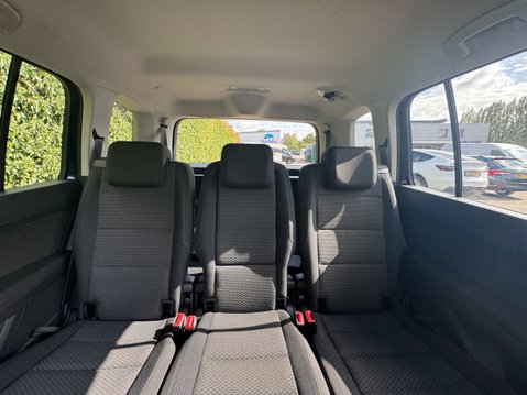 Volkswagen Touran 1.5 TSI EVO SE MPV 5dr Petrol DSG Euro 6 (s/s) (150 ps) 9